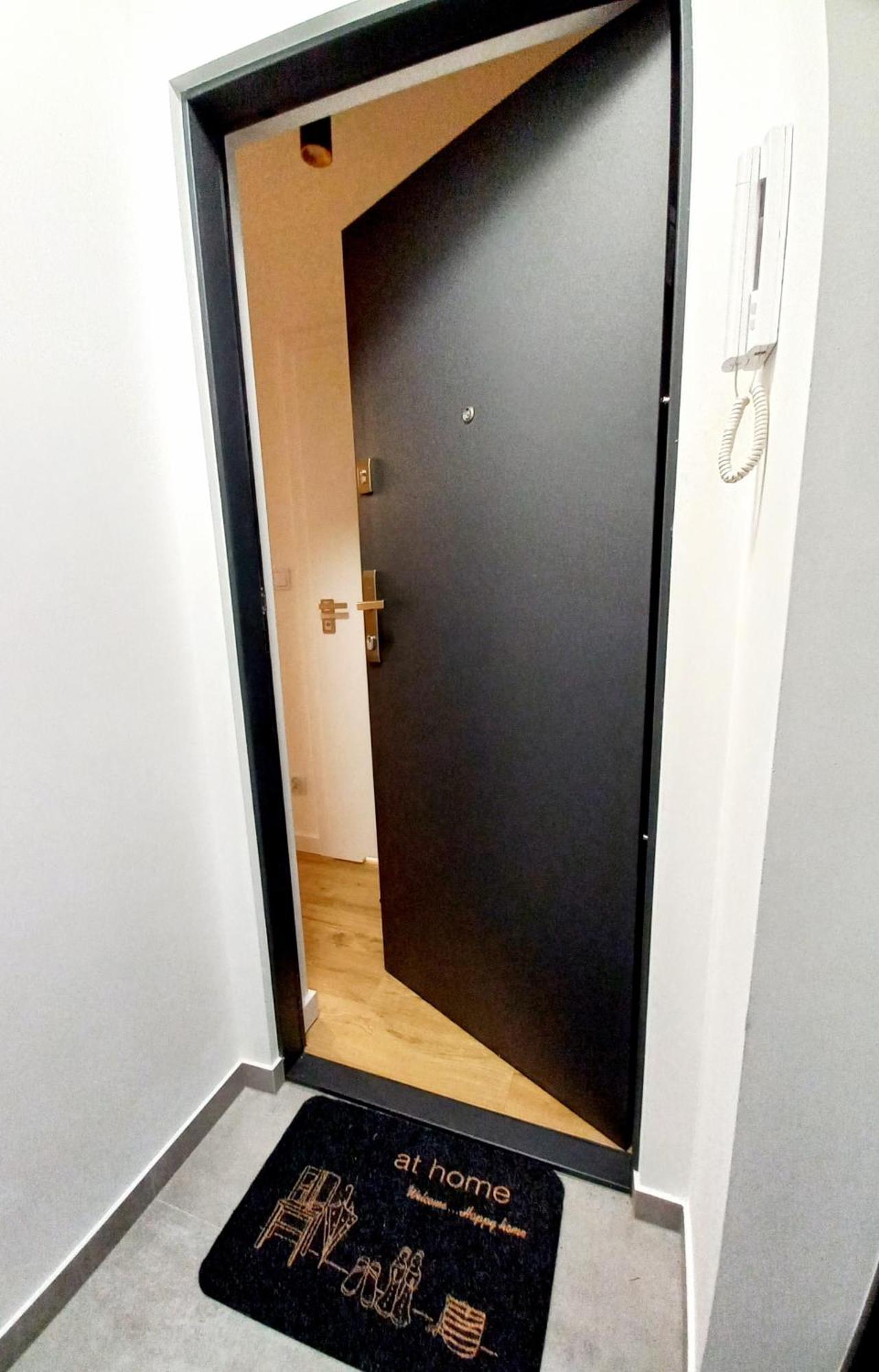 Neoapartments Lotnicza Wrocław Zewnętrze zdjęcie